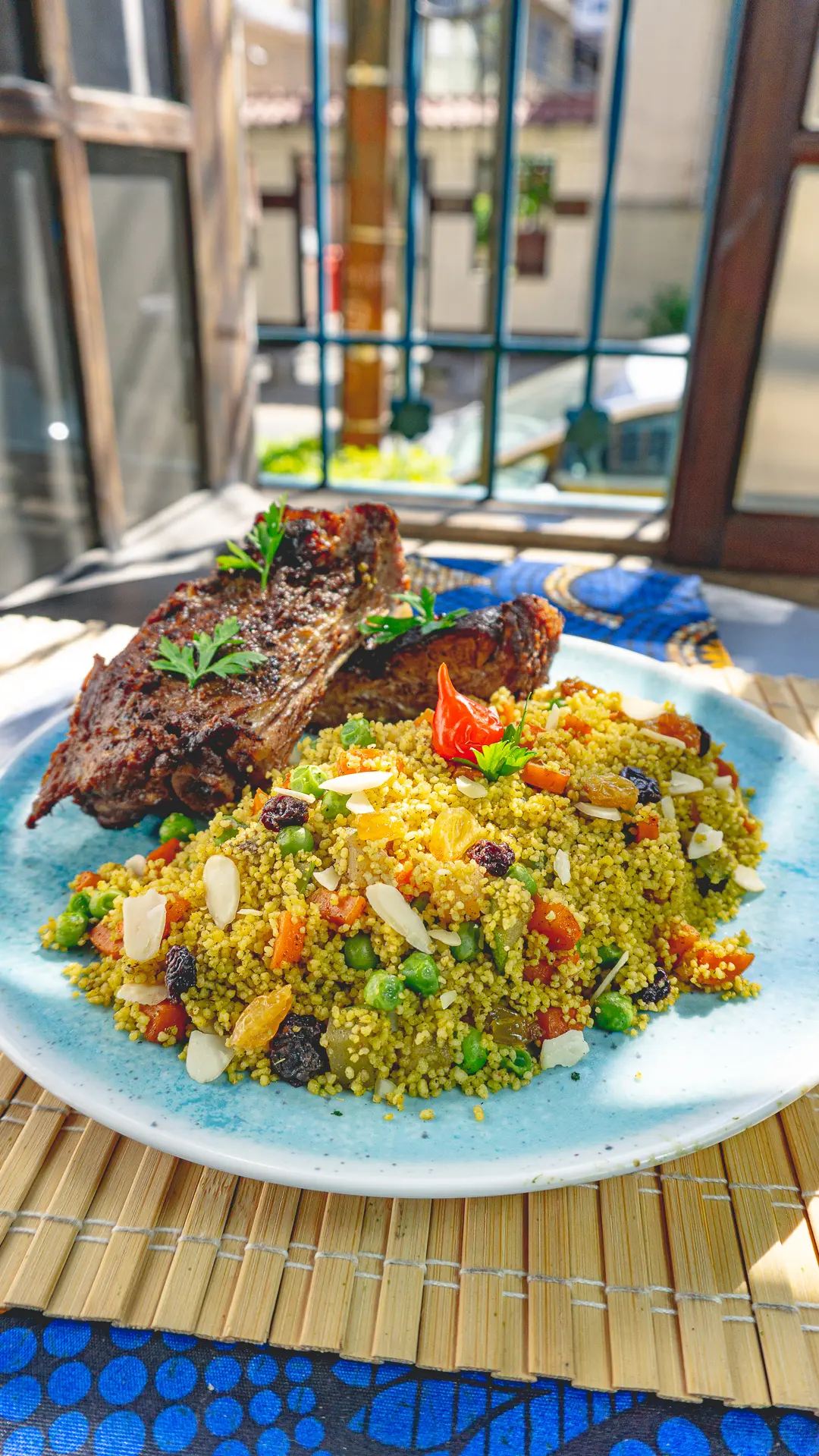 centro de empreendimentos mercado casarao pratos ()